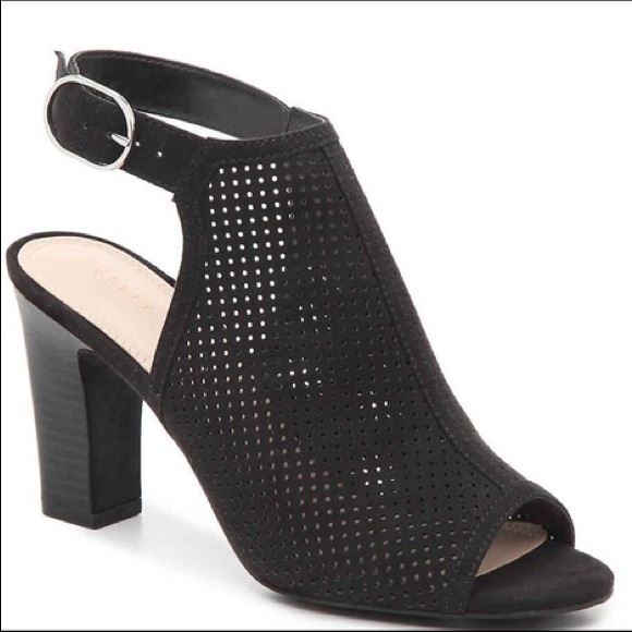 Kelly & Katie Shoes - Kelly and Katie Cadasa Sandal